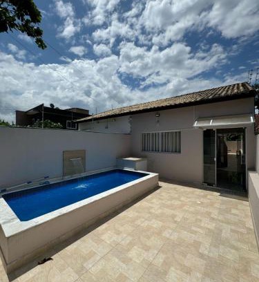 Tupy Casa | Casa em Itanhaém com Piscina e Ar condicionado à 900 Metros da Praia