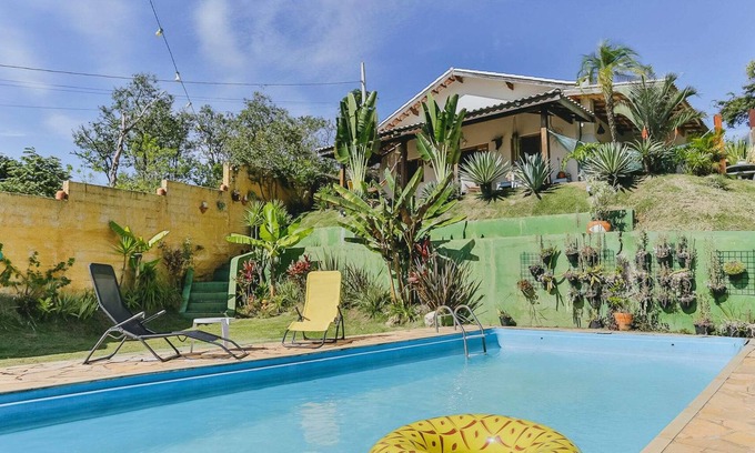 Mairinque Casa | Casa em Mairinque com Piscina e Área Verde