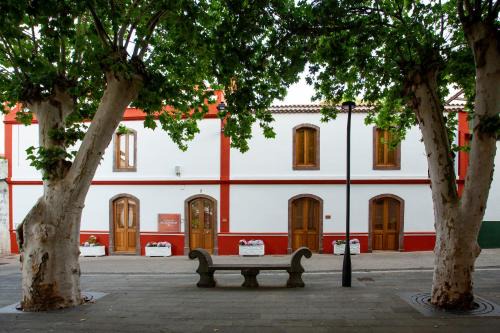 Fontanales Casa | Casa Emblemática La Alameda