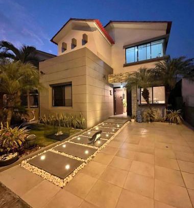 Samborondon Casa | Casa en Ciudad Celeste La ribera