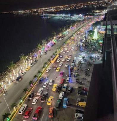 Manta Casa | Casa en ciudad del sol