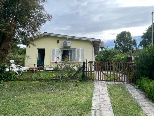 Partido de General Pueyrredón Chalet De Esquí | Casa en Colinas Verdes