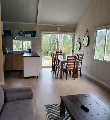 Puerto Varas Casa | Casa en Ensenada con parrilla y patio