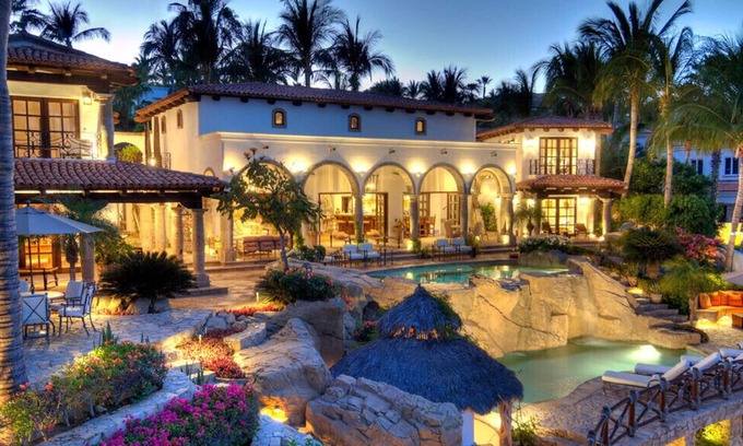 Palmilla Villa | Villa de lujo frente al mar con 6 habitaciones, con todo el personal