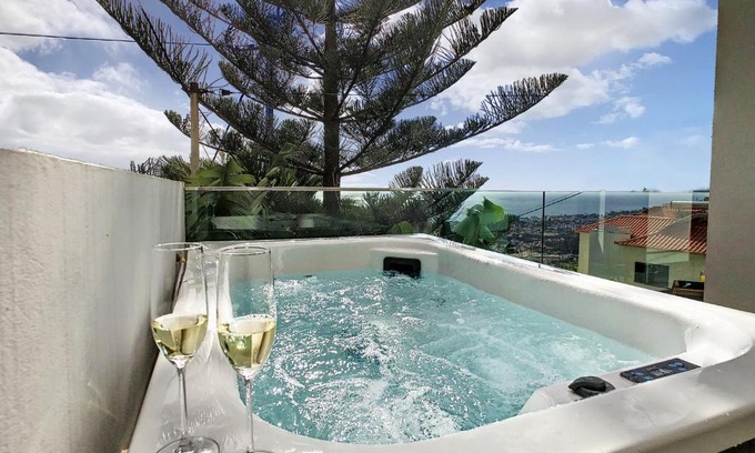 Imaculado Coracao de Maria Villa | Casa Erbozeta by LovelyStay