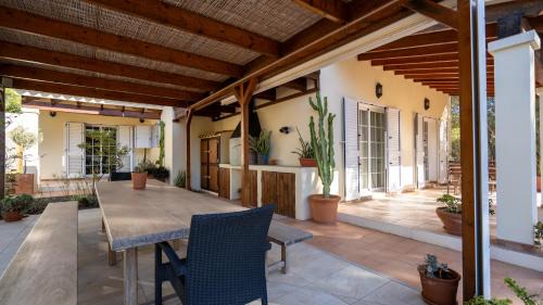 Formentera Villa | Casa Es Pou en Playa Mitjorn - Emar Hotels