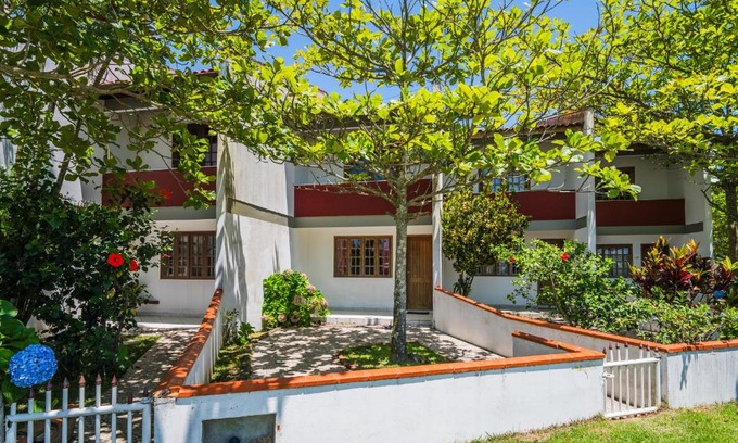 Imbituba Casa | Casa Espaçosa próxima praia do Itapiruba