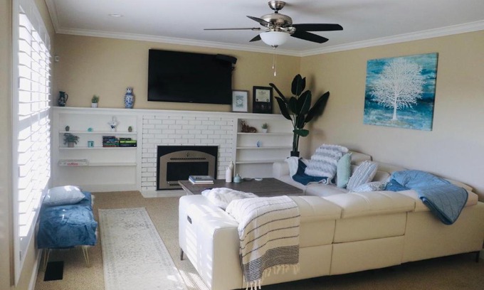 Salinas Casa | Casa Esperanza. Peaceful Get Away W/Hot tub.