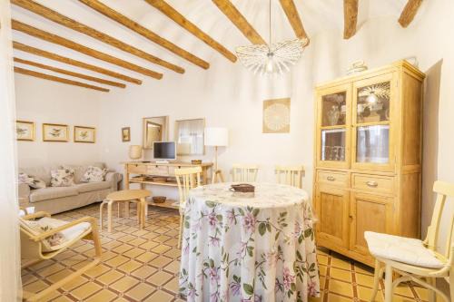 Juncosa Casa | Casa Estel Miracle
