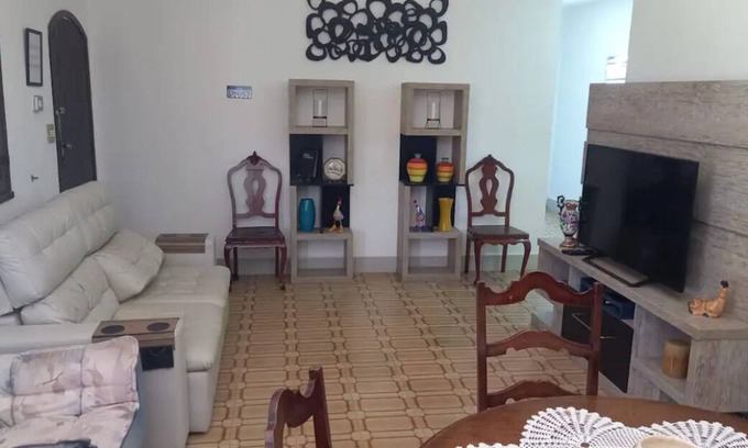 Sao Pedro da Aldeia Casa | Casa Estilo Colonial, Tranquila e Perto de Tudo!
