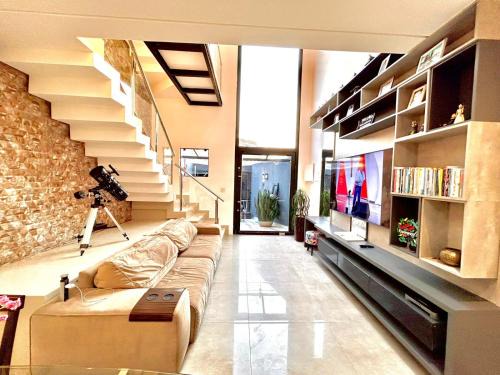Jundiai Casa | Casa estilo Loft moderno excelente localização