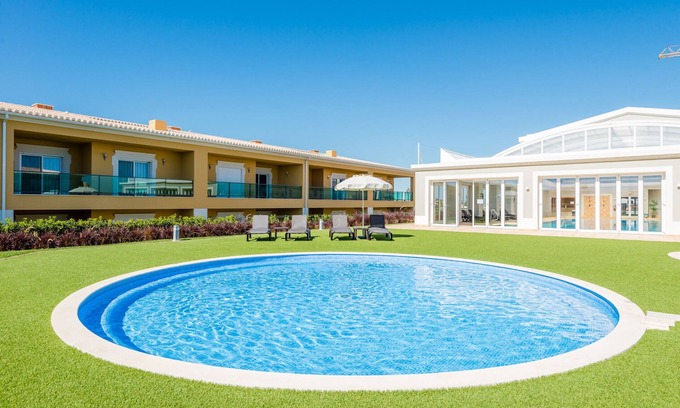 Atalaia Apartamento | Casa Estrella at Bayview Village