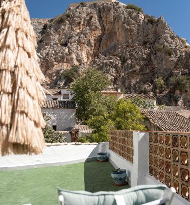 Illora Apartamento | Casa Fernandez de Cordoba con Chimenea de Pellet en Illora
