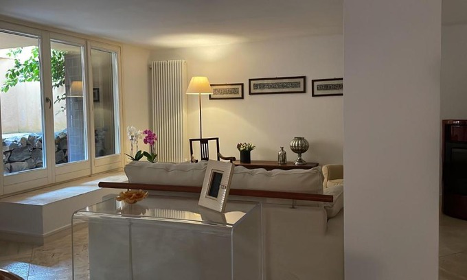 Il Casaletto Apartamento | Casa Fiorita Appia Antica