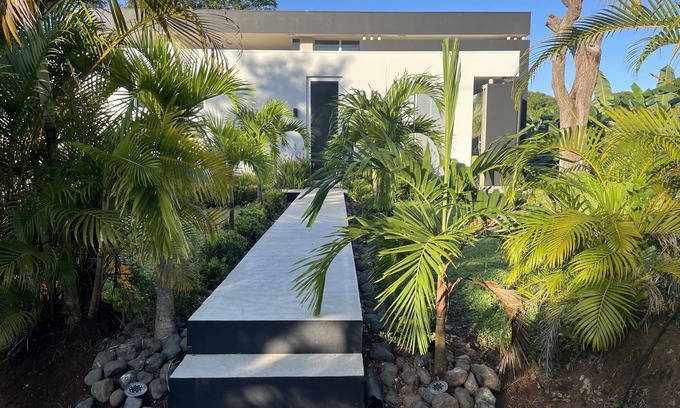 San Juanillo Casa | Casa Frank Ostional is a gated, guarded peaceful, serene ocean view modern home.
