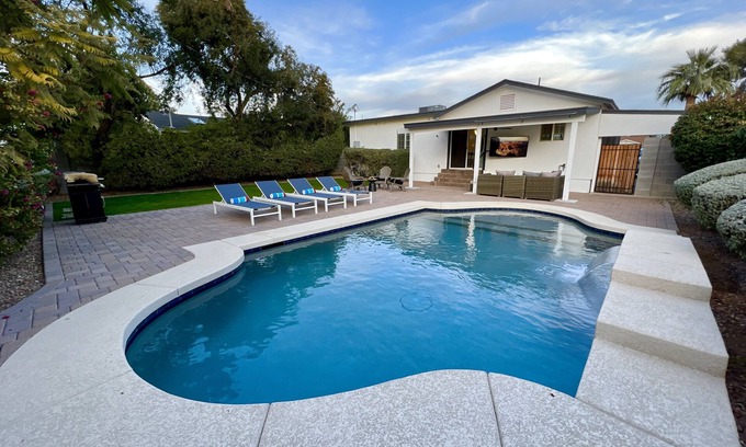 Peters View Casa | Casa Gia- Quiet Luxury Biltmore Area- Heated Pool