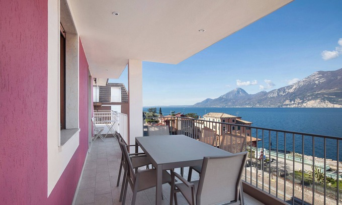 Magugnago Apartamento | Casa Giovanna - Vista al lago
