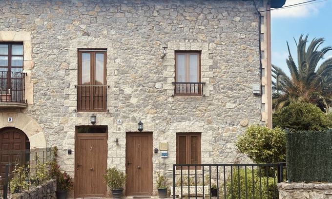 Meruelo Casa | Casa Gomez 2032 Apartamento con Jardín