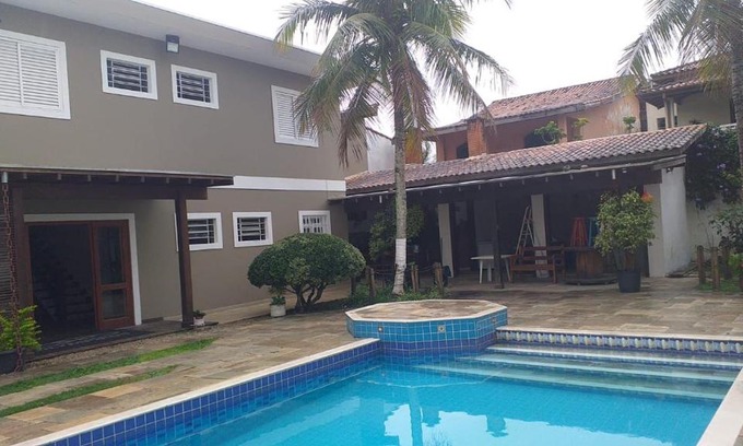 Jardim Capricornio Casa | Casa Grande com Piscina a 50 metros da Praia