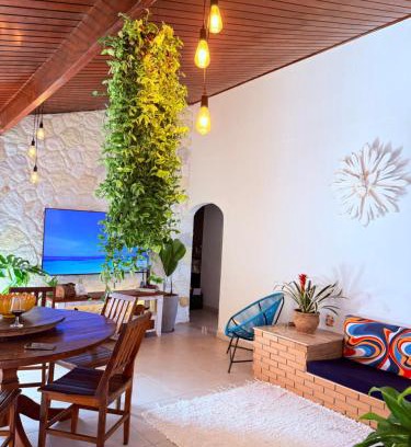 Lazaro Casa | Casa grande com piscina churrasqueira e garagem Praia do Lázaro Ubatuba