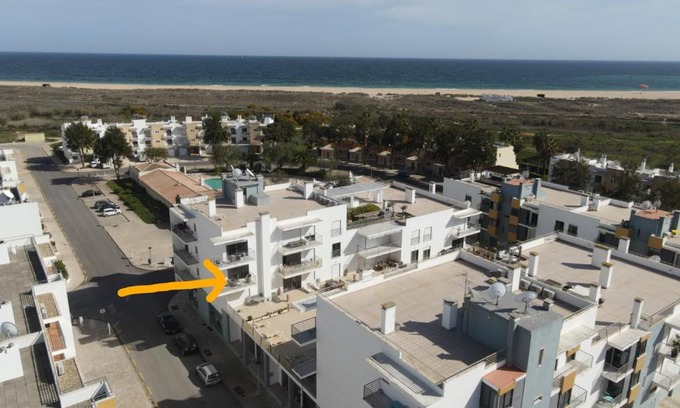 Lagos Apartamento | Casa Happiness, swimming pool, fast WiFi, parking