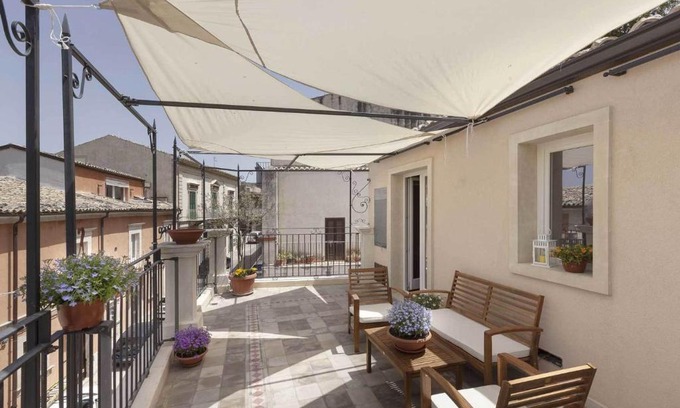 Ragusa Apartamento | Casa Hybla