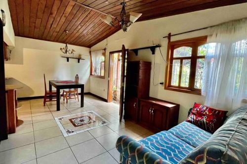 San Juan La Laguna Apartamento | Casa I’x (Jaguar)