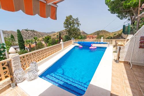 Los Geraeos Casa | Casa Ibicenca con Piscina privada - By Aloha Palma