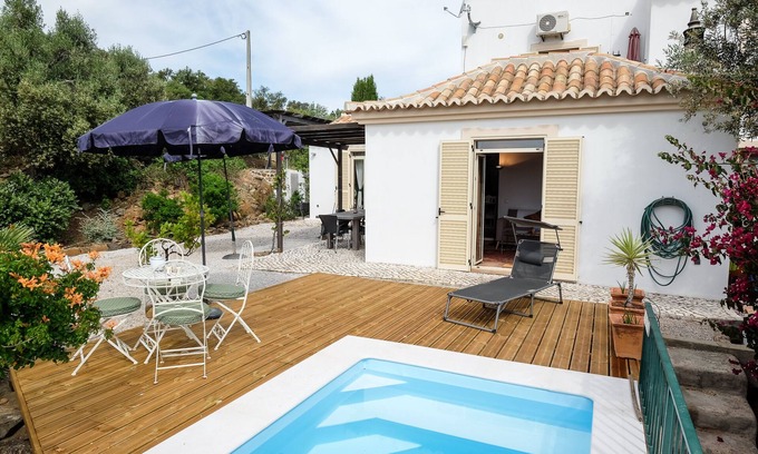 Fonte do Bispo Casa | Casa Ithaka, a Charming 2 bed Country House With Plunge Pool