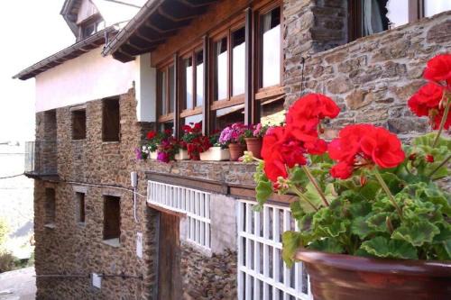 Rialp Casa | CASA JAN, Casa Rural en Beraní