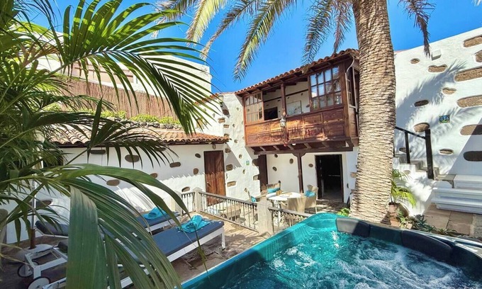 San Juan de la Rambla Casa | Casa Jarana , Private Jacuzzi near the Sea