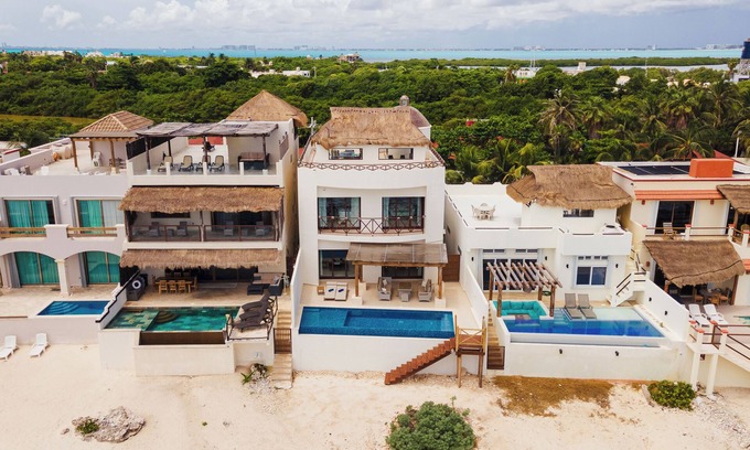 Colonia Salina Chica Casa | Casa Javi- Ocean Front Located Mid Isla Mujeres
