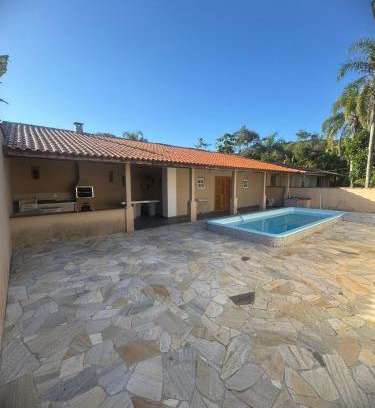 Sao Lourenco Casa | Casa Jd São Lourenço na rua da praia sendo 2 praias
