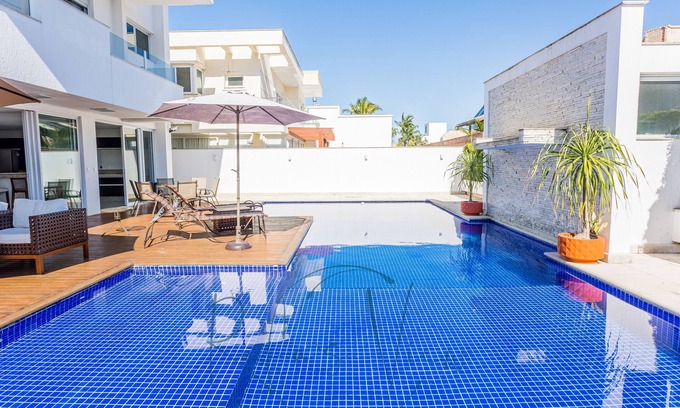 Jurere Internacional Casa | Casa Jurerê Internacional- 6 Suites near the beach.
