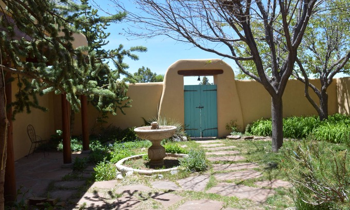 Arroyo Seco Casa | Casa Kachina en Beautiful Los Altos Great Mountain Views