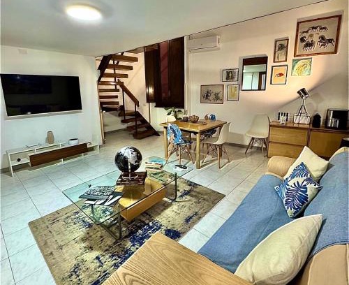 Rione V Ponte Apartamento | Casa Kevisco