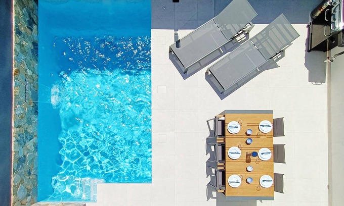 Santiago de la Ribera Villa | Villa con piscina, jacuzzi y azotea.