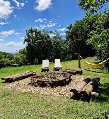 Florianopolis Casa | Casa Lúcia Ribeirão · Cabana rústica I Fogo de Chão | Acesso a cachoeira