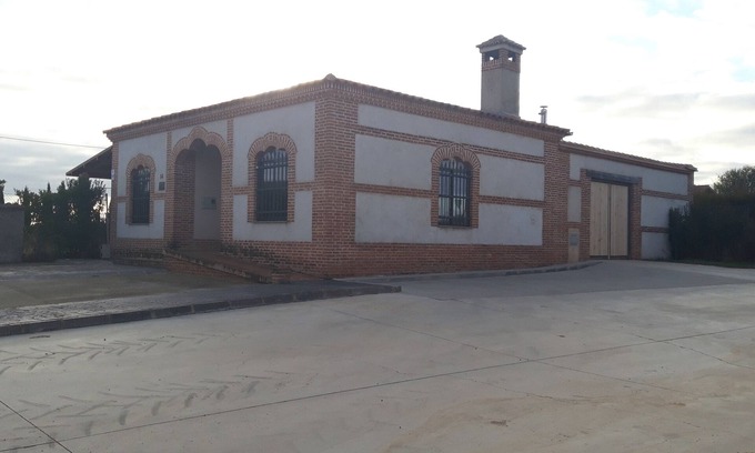 El Pedroso de la Armuna Cabaña | Casa Los Quiñónes - Disfruta en el campo cerca de Salamanca