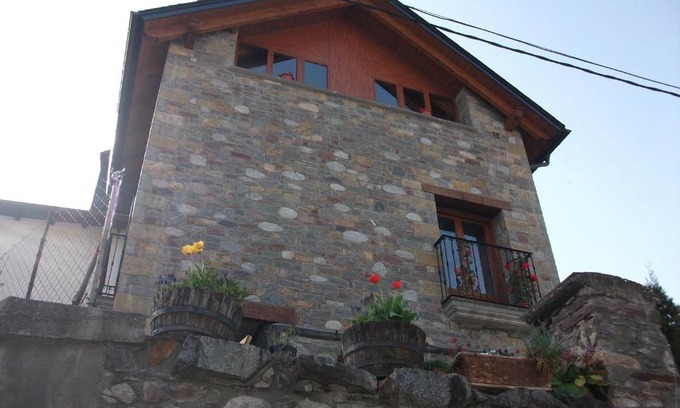 Larrede Casa | Casa La Bordeta Remondillo