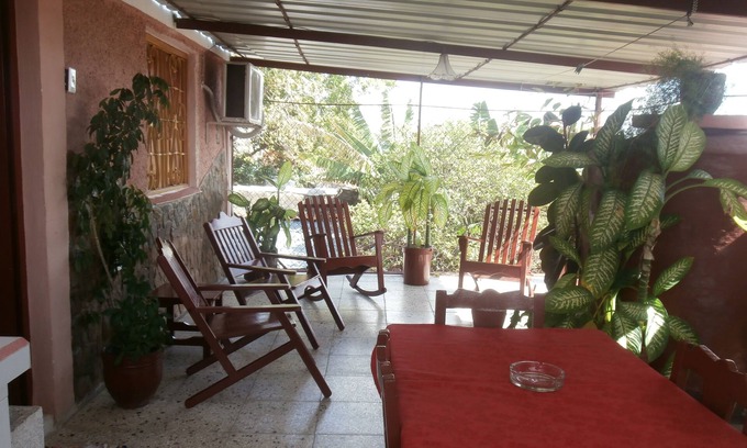 Pinar del Rio Casa | Casa La Ceiba D&L (Pinar del Rio)