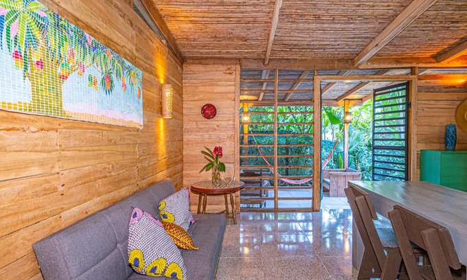Cahuita Chalet De Esquí | Casa la Colmena