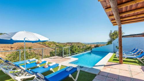 Trapiche Casa | Casa La Estrella Azul Vélez-Málaga by Ruralidays