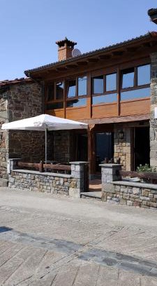 Caso Chalet De Esquí | Casa la Felguerina