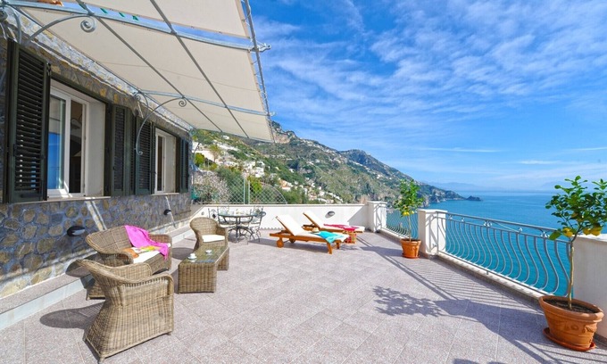 Praiano Chalet De Esquí | La Ulivella - Con vistas al mar