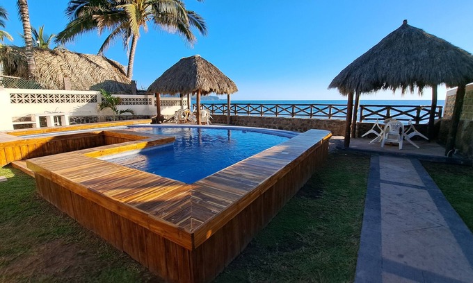 Tepic Casa | Casa Las Conchas pie de playa Los Cocos