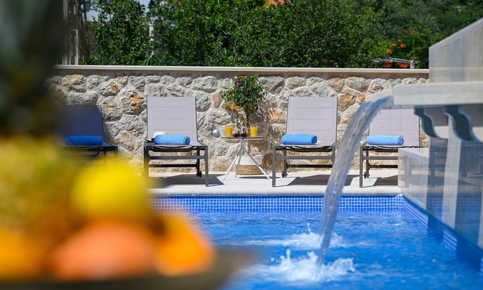 Zaton Casa | Casa Laurea
