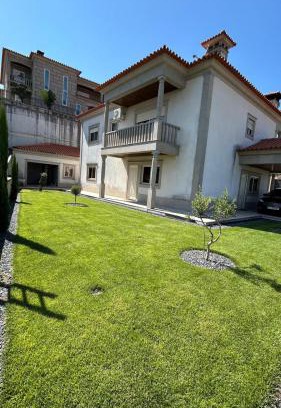 Beijos Casa | Casa Laurinda- Casa Inteira Marco de Canaveses