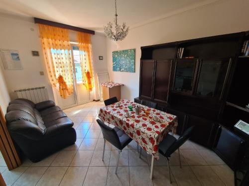 San Giovanni-Chiadino-Rozzol Apartamento | Casa Lisa