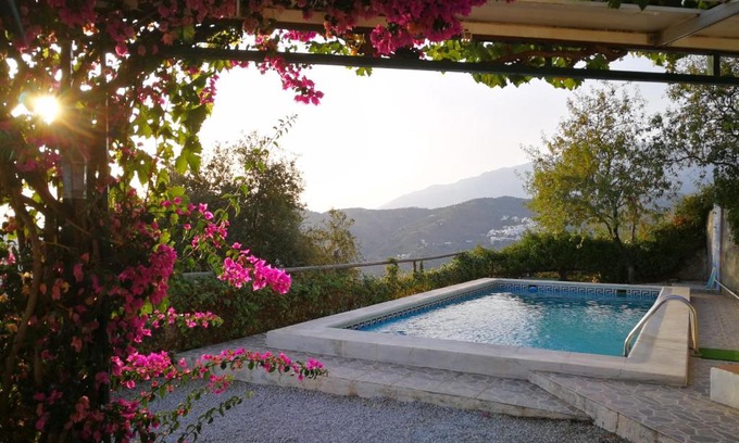Sayalonga Casa | Casa Lola